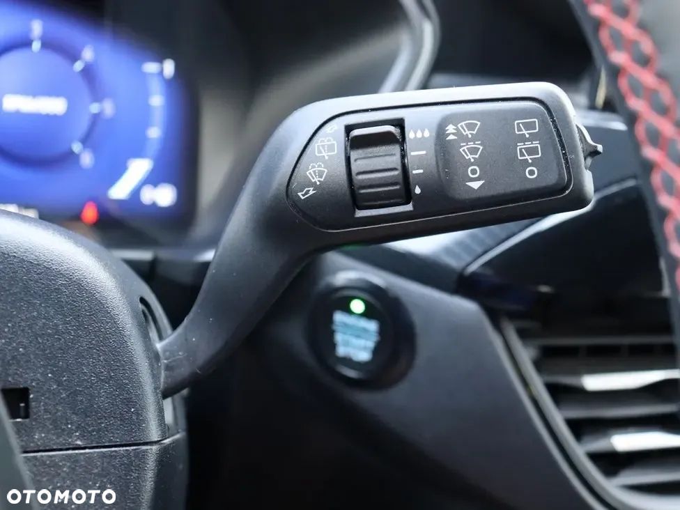 Ford Kuga - 17