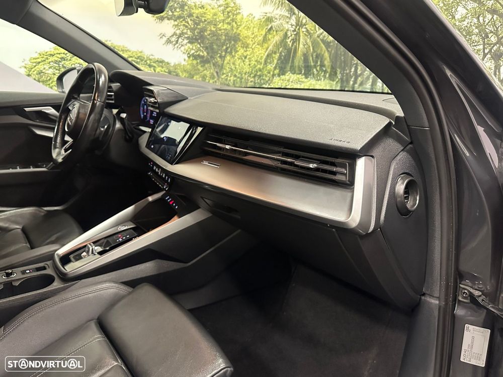 Audi A3 Sportback 2.0 TDI S tronic sport - 33