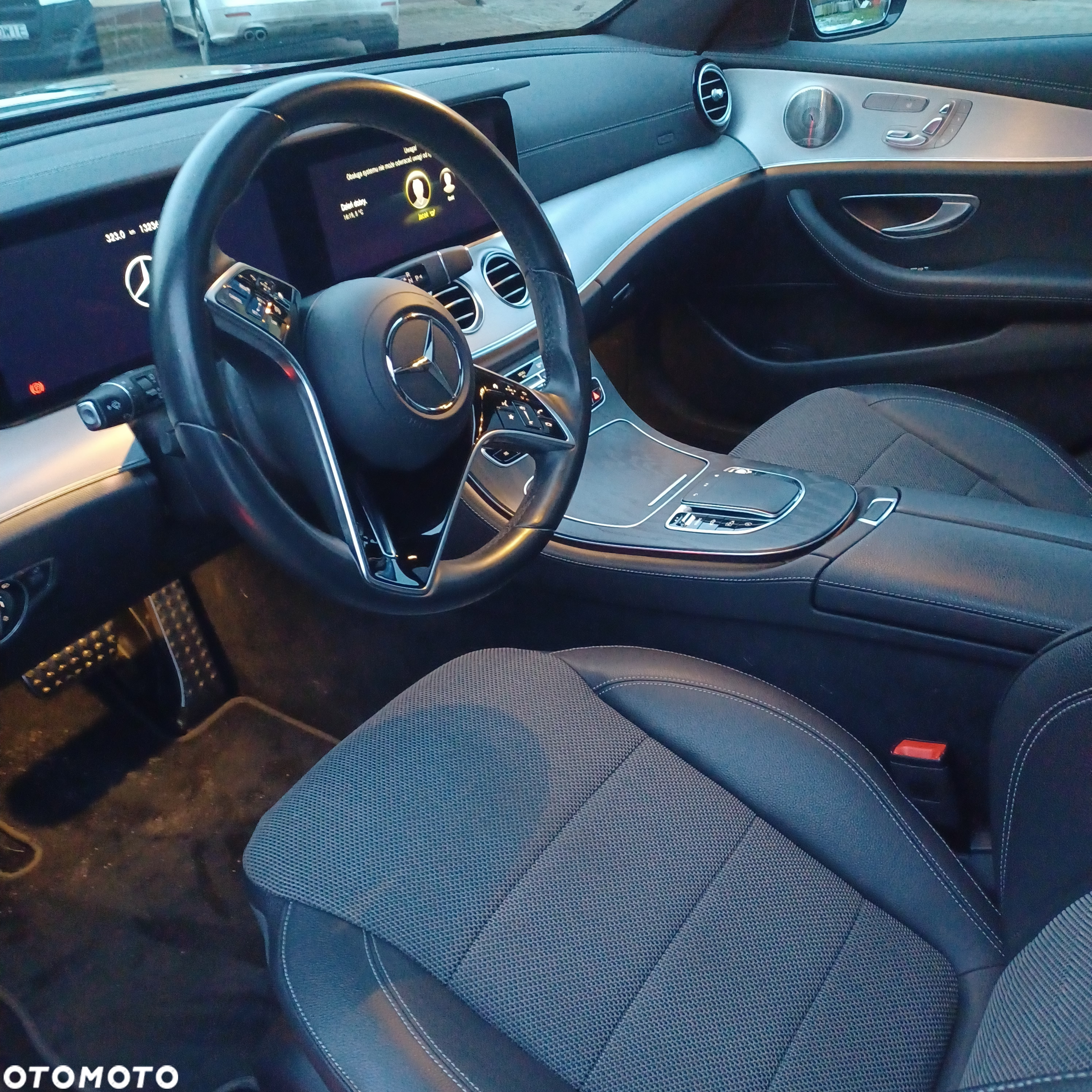 Mercedes-Benz Klasa E 220 d 4Matic T All-Terrain 9G-TRONIC Avantgarde - 8