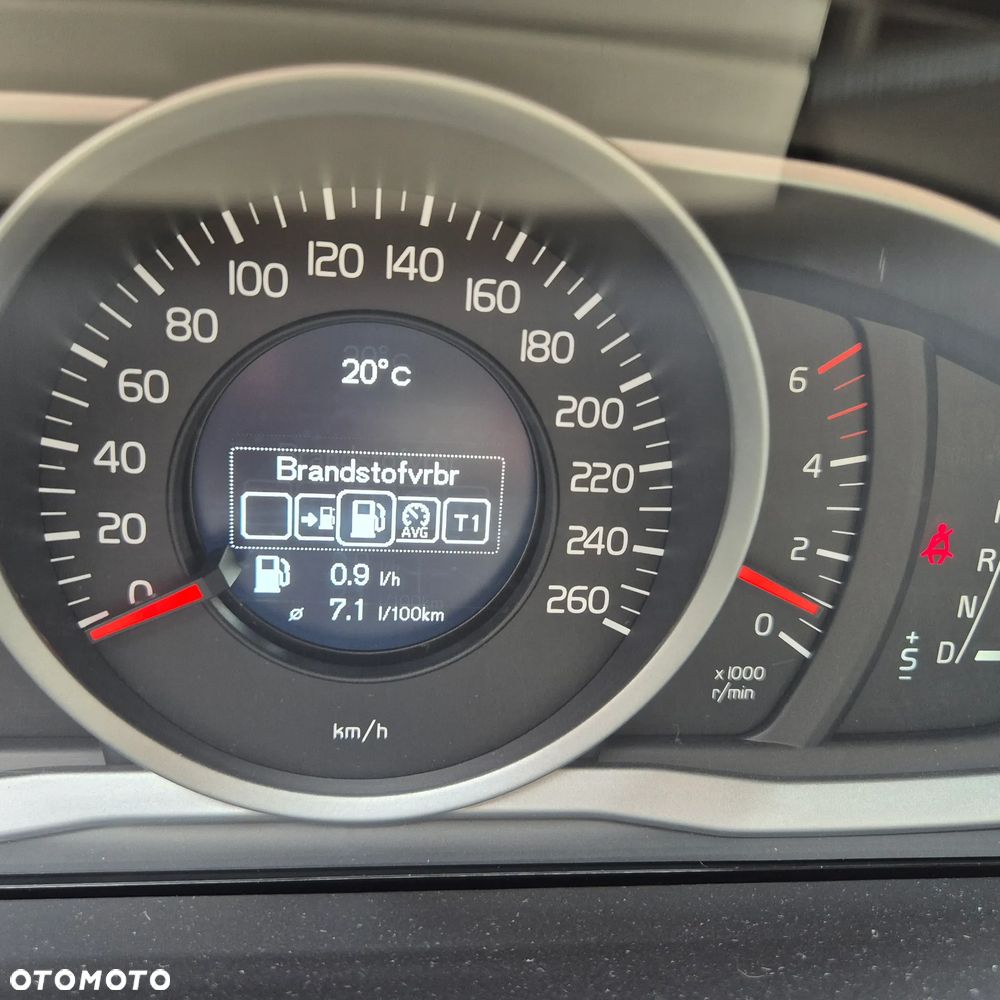 Volvo XC 60 D4 Drive-E Momentum - 38