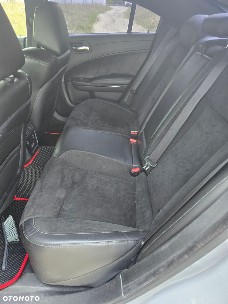 Dodge Charger 5.7 R/T - 10