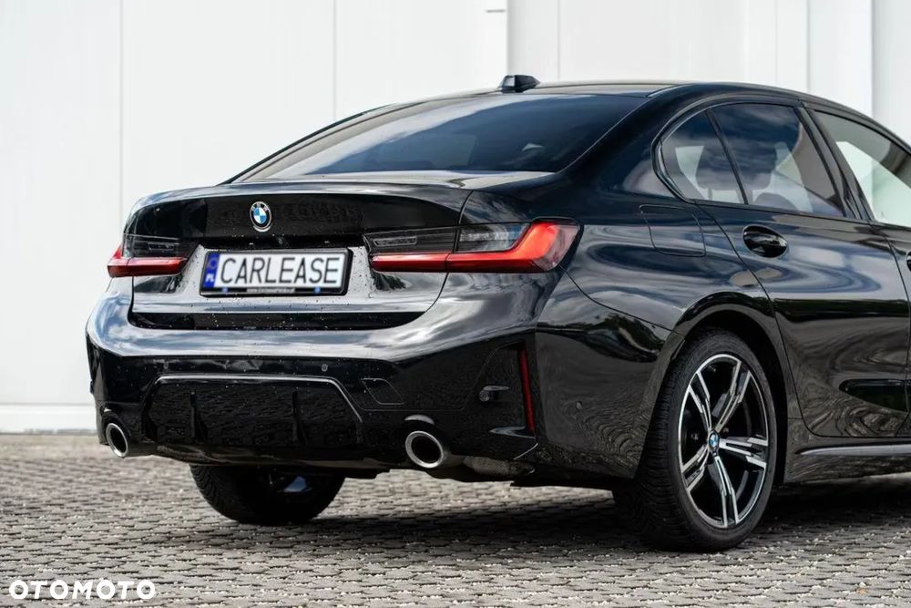 BMW Seria 3 318i M Sport - 9