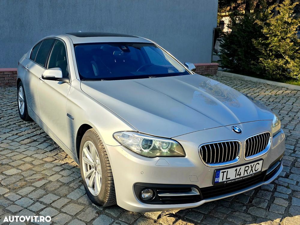BMW Seria 5 520d Aut. Luxury Line - 3