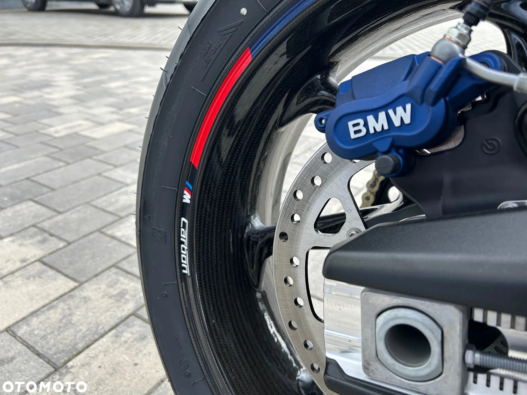 BMW XR - 12