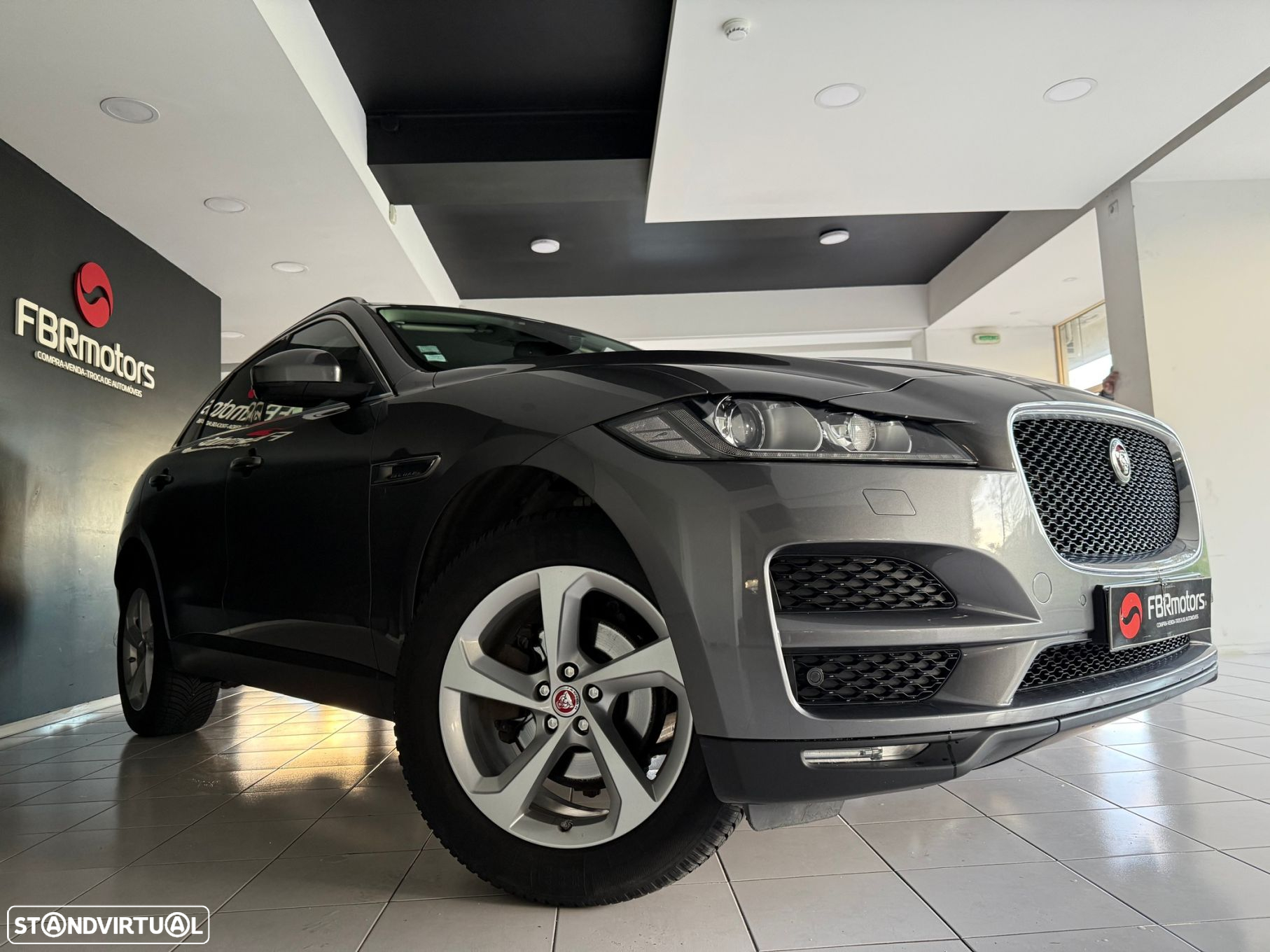 Jaguar F-Pace 20d AWD Aut. R-Sport - 3