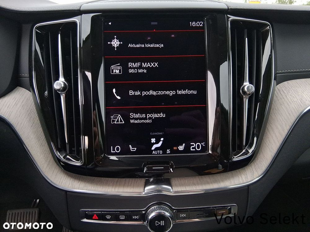 Volvo XC 60 - 21