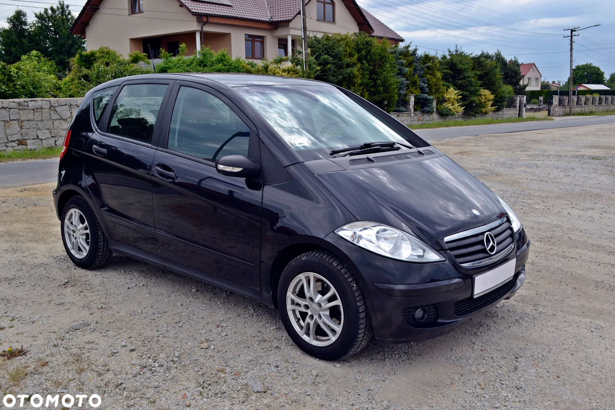 Mercedes-Benz Klasa A 170 BlueEFFICIENCY Elegance - 2