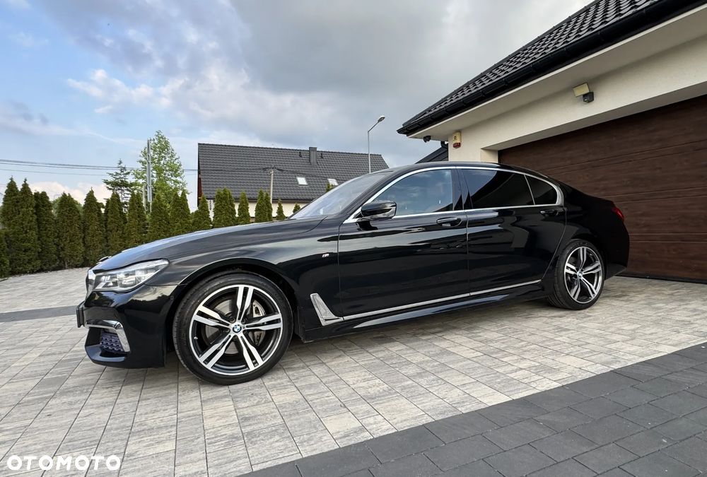 BMW Seria 7 740d xDrive - 10