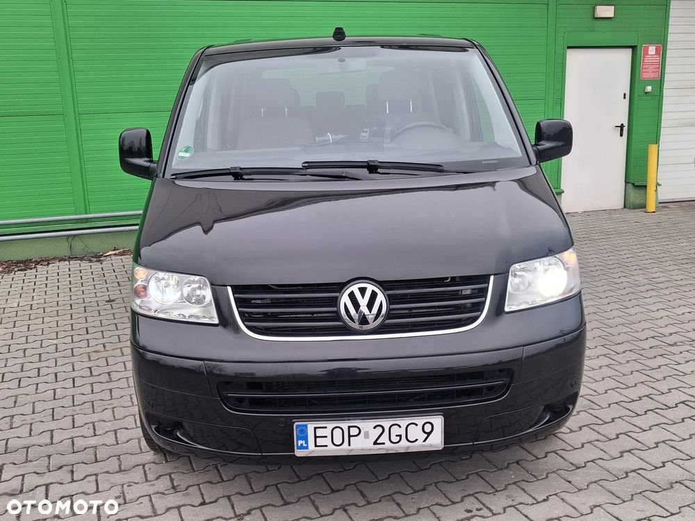 Volkswagen Multivan - 15