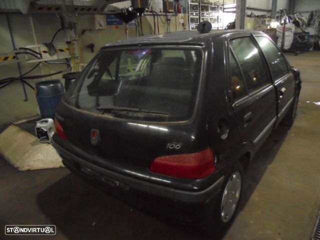 Carro MOT: CDZ   TU9M  TU9MLZ CVEL: 20CE09 PEUGEOT 106 1999 1.0I 50CV 5P PRETO GASOLINA - 4