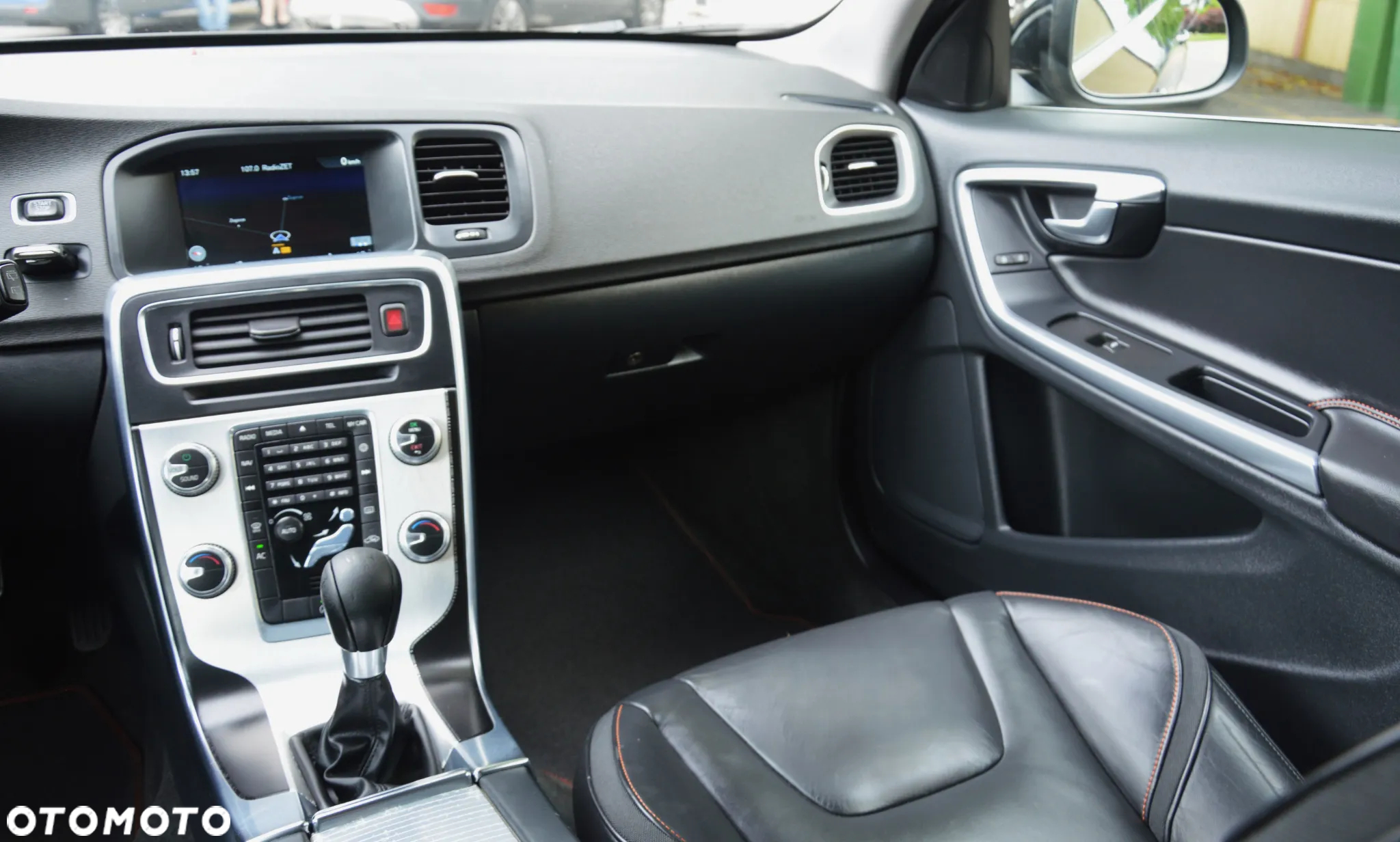 Volvo V60 - 29