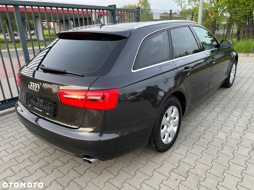 Audi A6 - 4