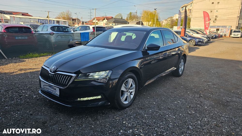 Skoda Superb 2.0 TDI DSG Premium Edition - 3