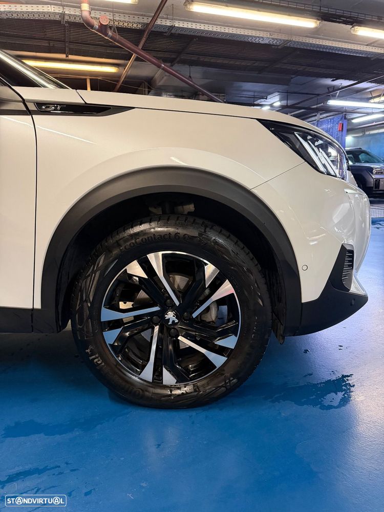 Peugeot 2008 1.2 PureTech GT EAT8 - 3