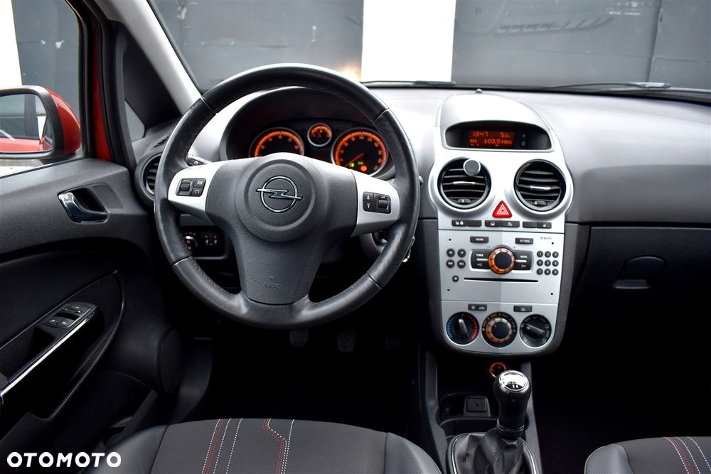 Opel Corsa 1.2 16V Innovation 110 Jahre - 29