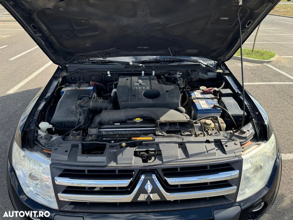 Mitsubishi Pajero LWB 3.2 DI-D Instyle A/T - 6