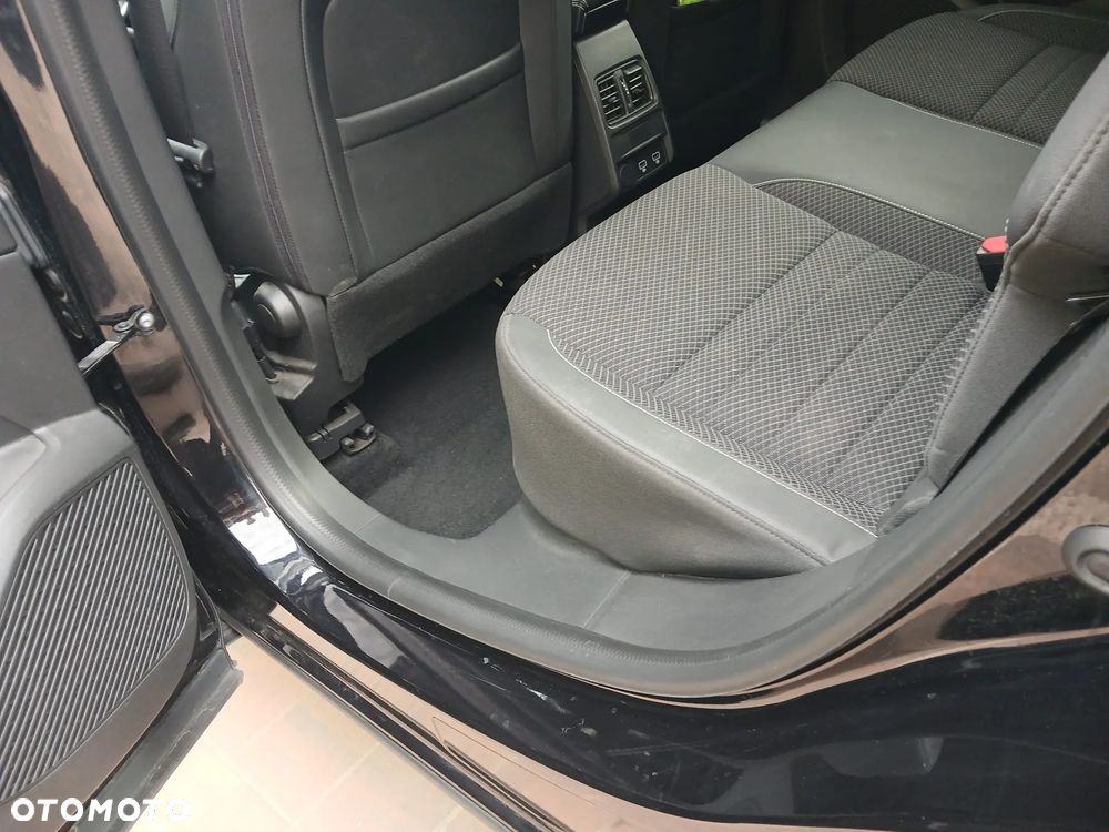 Renault Arkana 1.3 TCe mHEV Intens EDC - 11