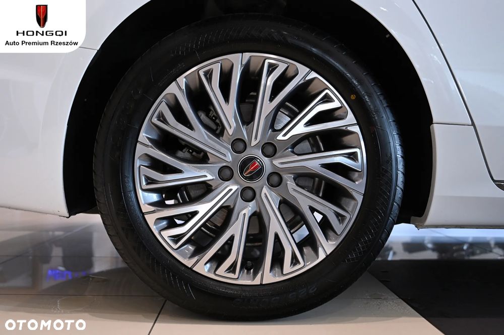 Hongqi H5 2.0T Comfort - 30