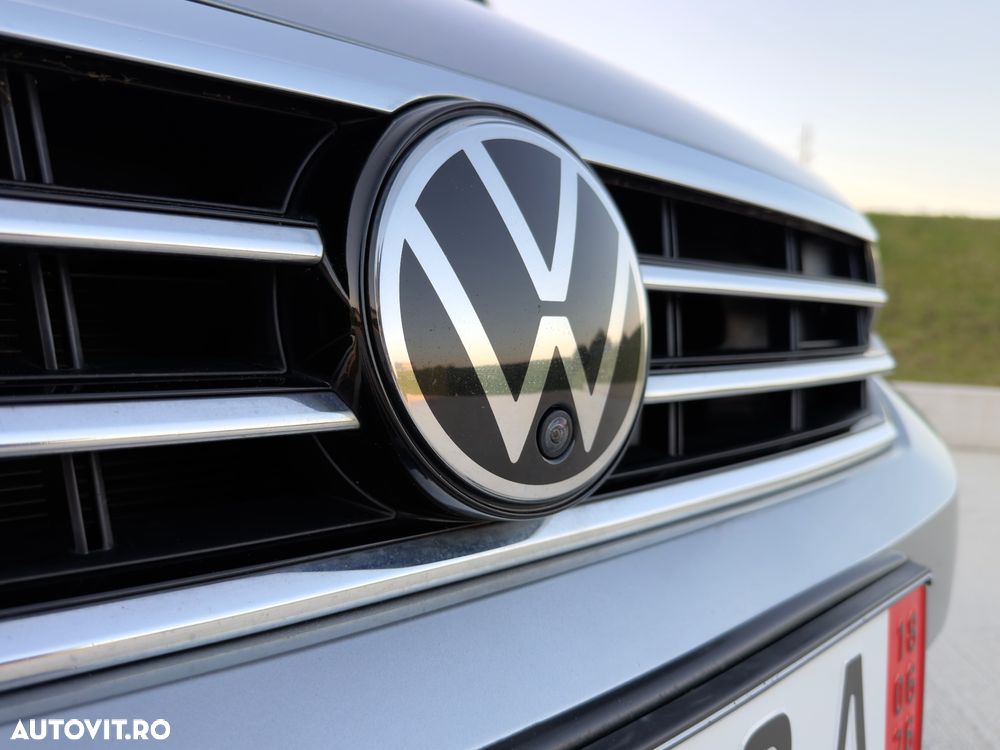Volkswagen Passat 2.0 TDI SCR DSG Business - 11