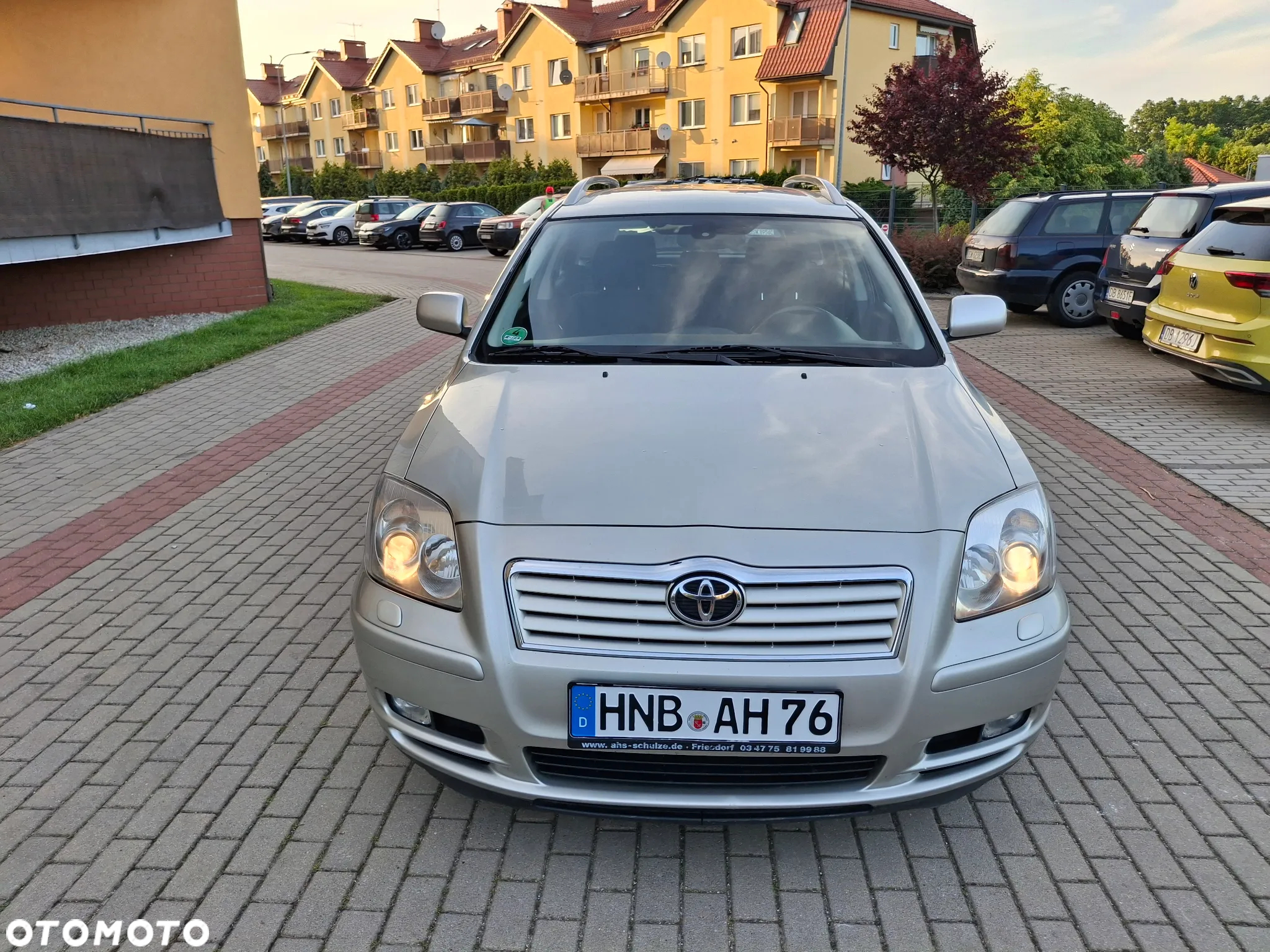 Toyota Avensis 1.8 VVT-i Combi Executive - 5