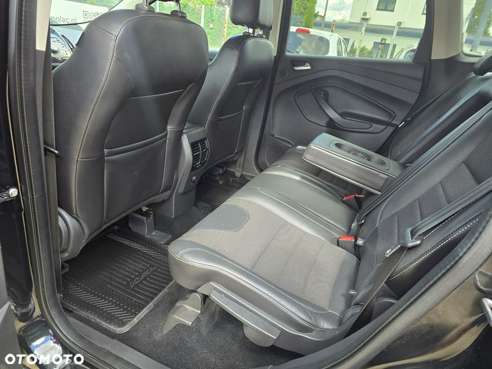 Ford Kuga 2.0 TDCi AWD Titanium - 13