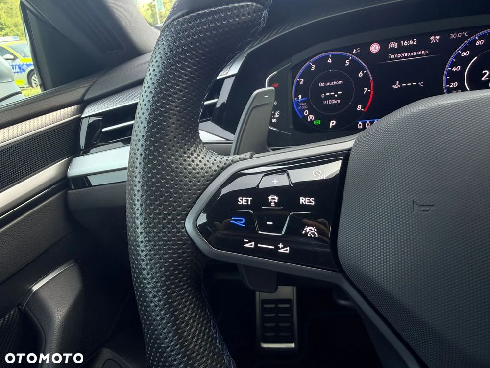 Volkswagen Arteon 2.0 TSI 4Motion R DSG - 9