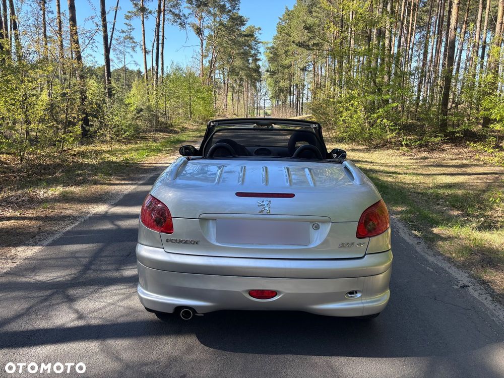 Peugeot 206 CC 1.6 - 12