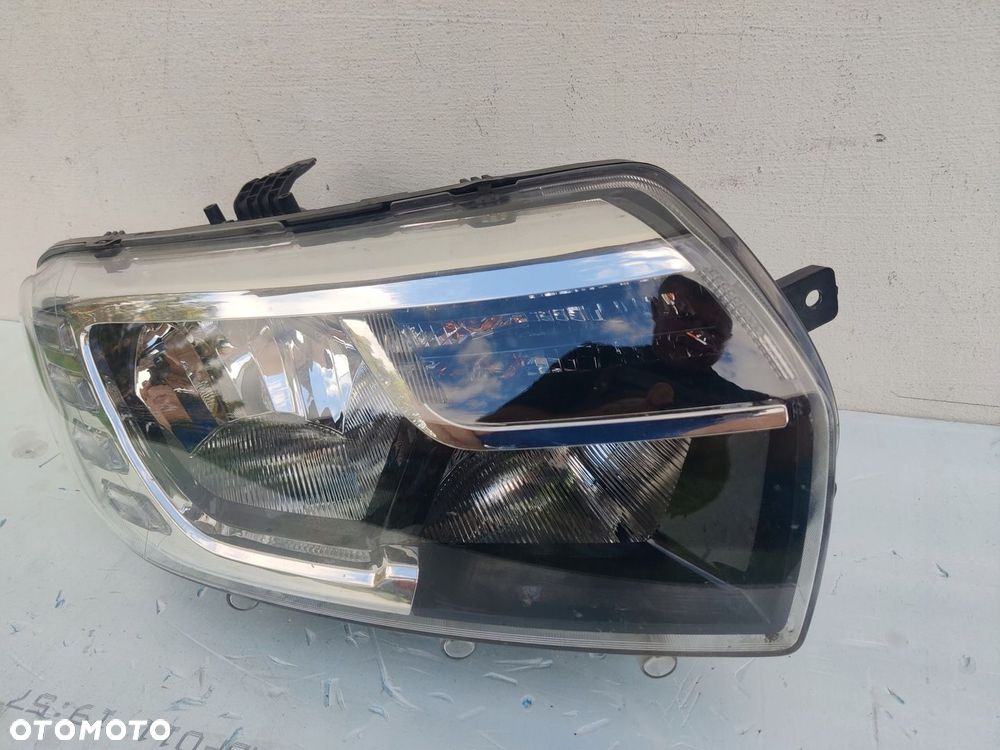 DACIA SANDERO LOGAN LIFT LED LAMPA PRZÓD PRAWA 260103529R - 3