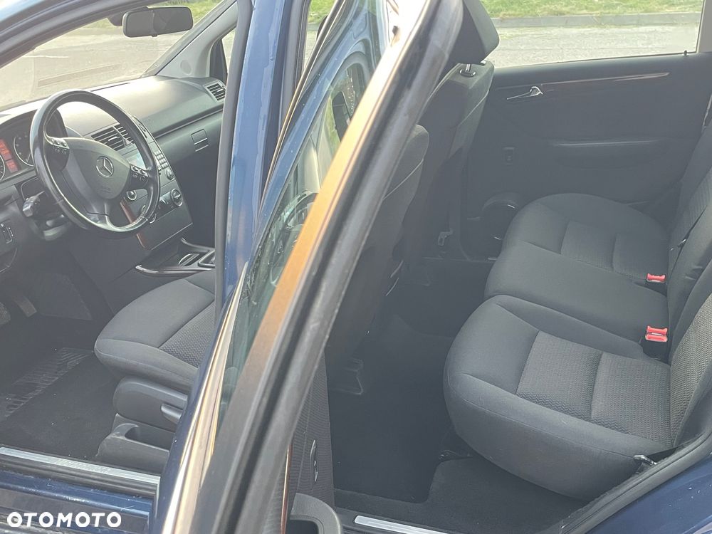 Mercedes-Benz Klasa A 150 Avantgarde Polar Star - 4