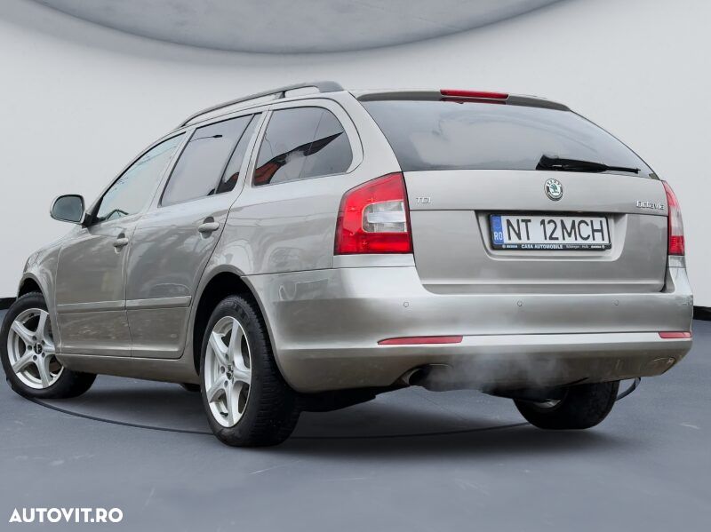 Skoda Octavia 1.6 TDI DPF Elegance Green tec - 5
