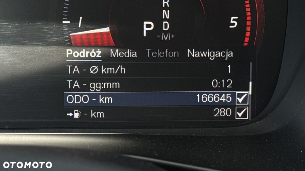 Volvo XC 40 - 32