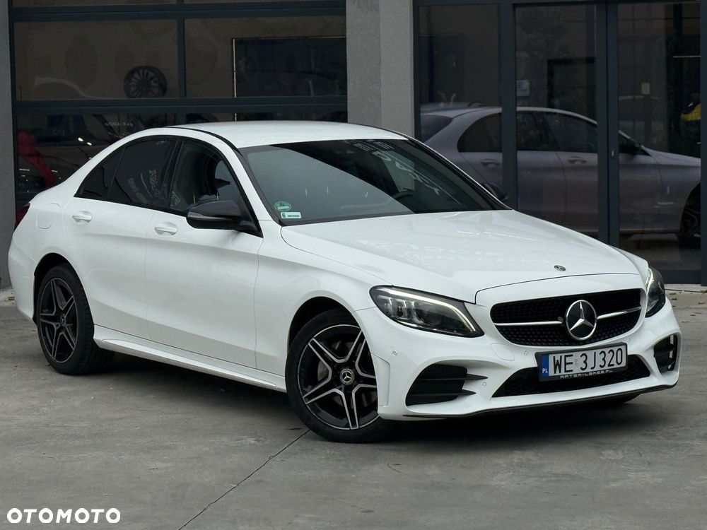 Mercedes-Benz C-Class 2020 photo 3