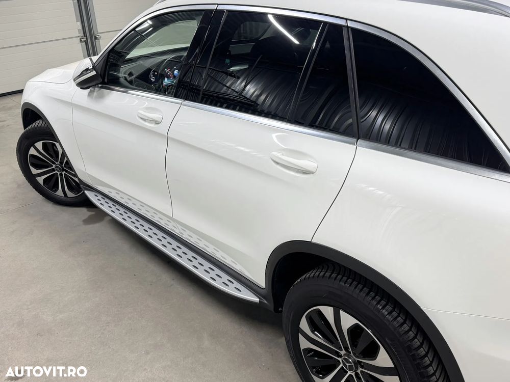 Mercedes-Benz GLC 220 d 4MATIC 9G-TRONIC - 20