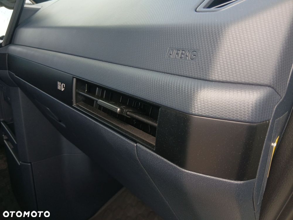 Kia PV5 - 29