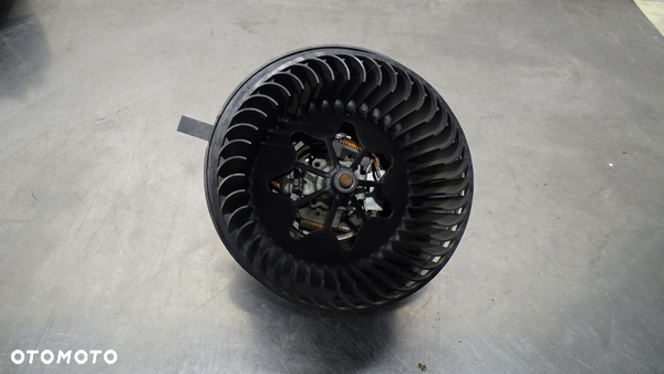 WENTYLATOR NAWIEWU MERCEDES - BENZ A 150 1.5 982485P