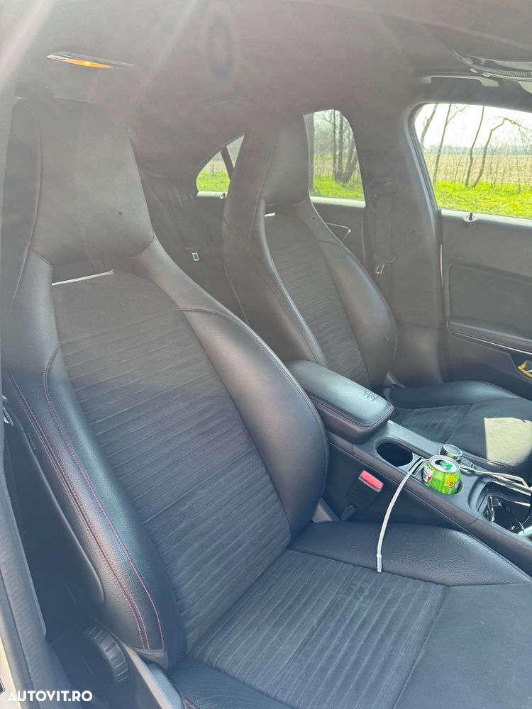 Mercedes-Benz CLA - 10