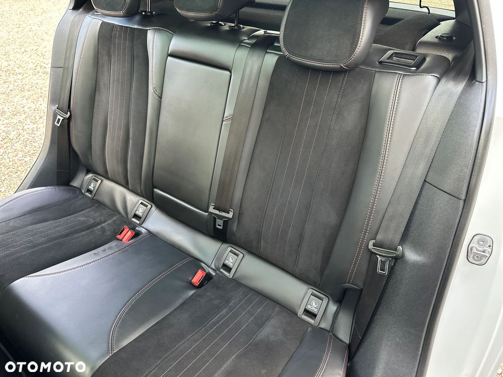 Peugeot 308 1.2 PureTech GPF GT Pack S&S - 13