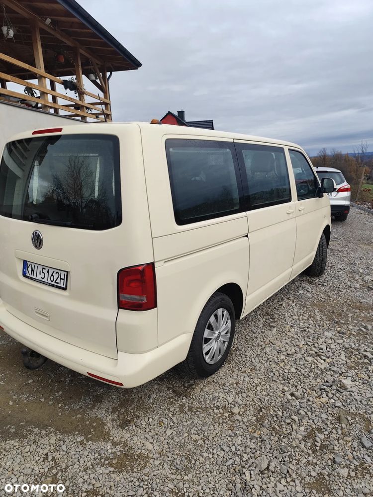 Volkswagen Caravelle 2.0 TDI L2 Comfortline Mixt - 2