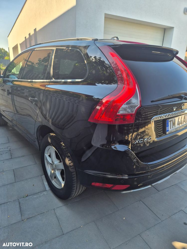 Volvo XC 60 D5AWD Summum - 15
