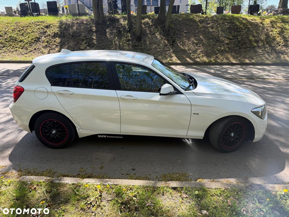 BMW Seria 1 118i Sport Line - 8