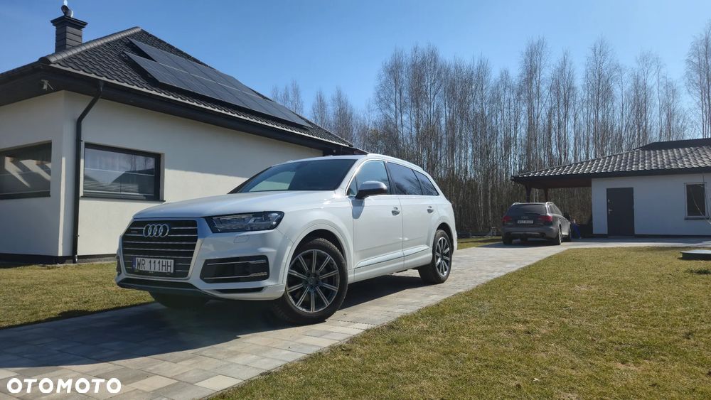 Audi Q7 2018 photo 2