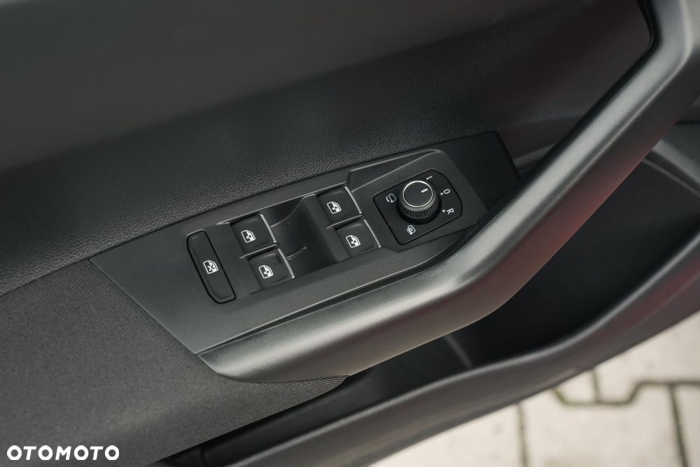 Volkswagen Taigo - 26