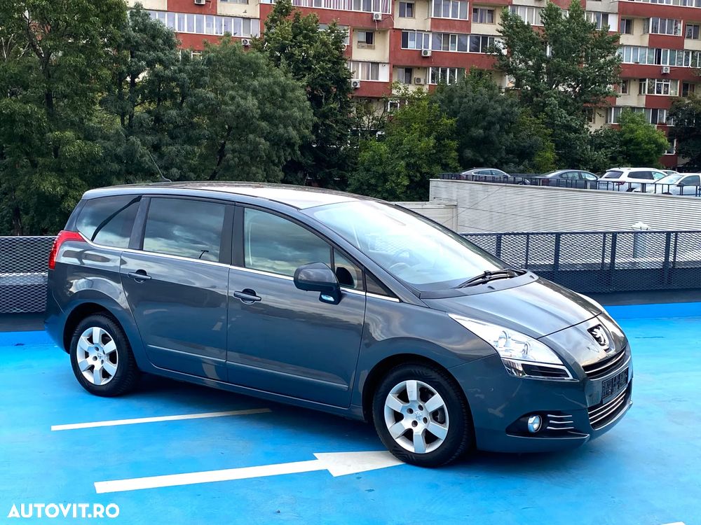 Peugeot 5008 1.6 VTI Confort Pack - 1