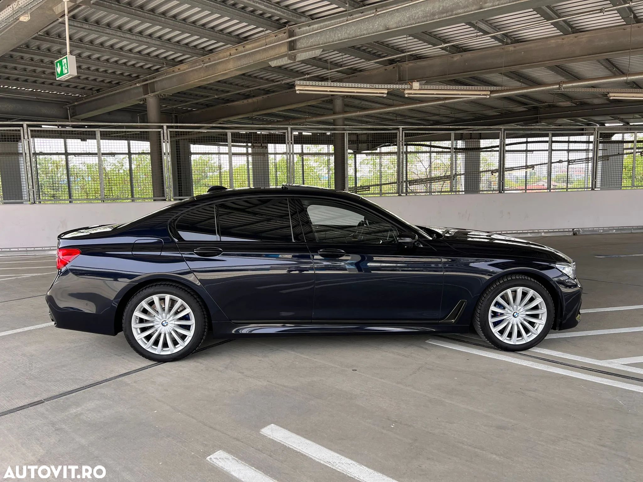 BMW Seria 7 740d xDrive - 2