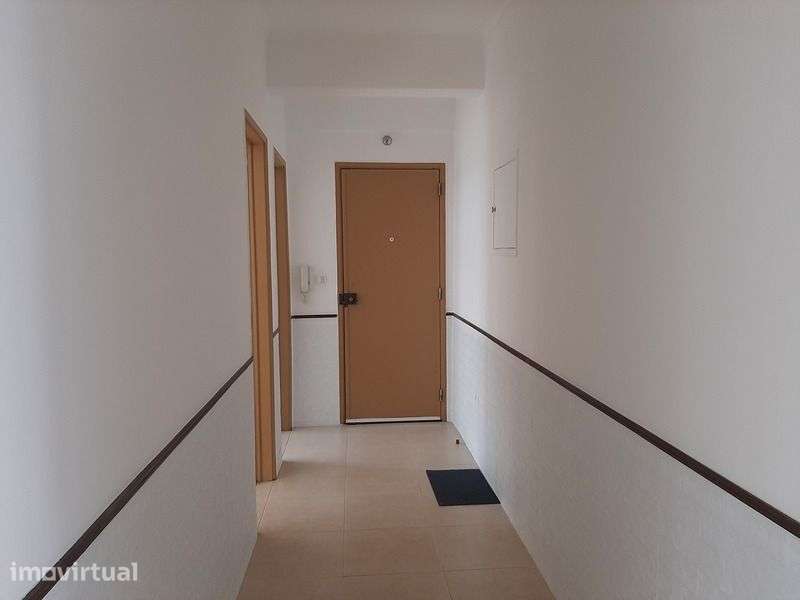 Apartamento T2 no Alto do Seixalinho - Grande imagem: 4/16