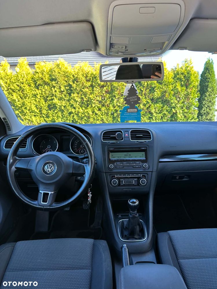 Volkswagen Golf - 4
