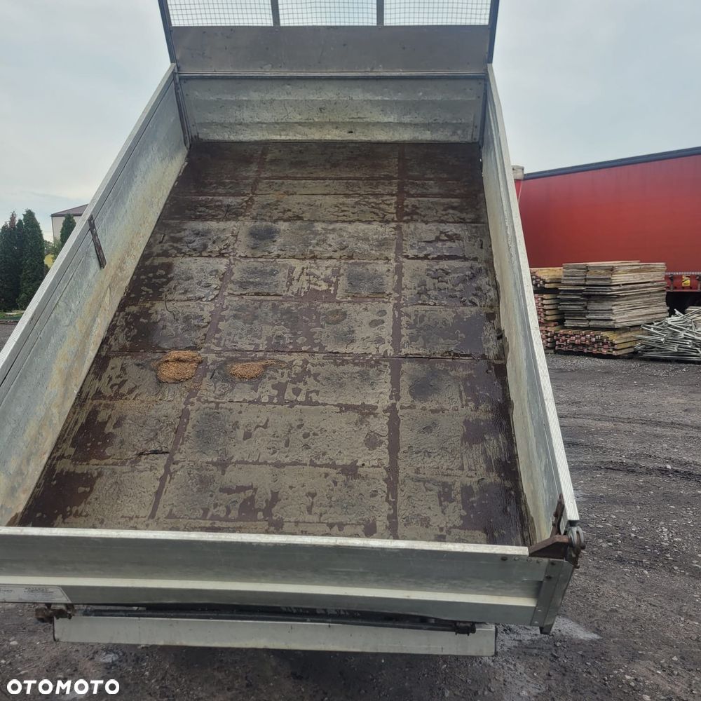 Kia K2500-NW - 12