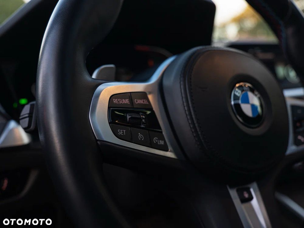 BMW Seria 3 - 17