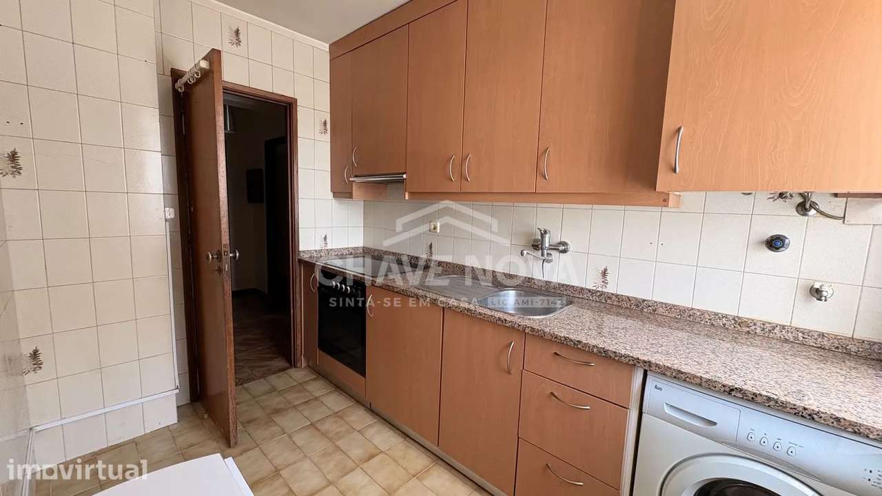 T1+1 em Santa Marinha (Coimbrões) - Grande imagem: 3/10