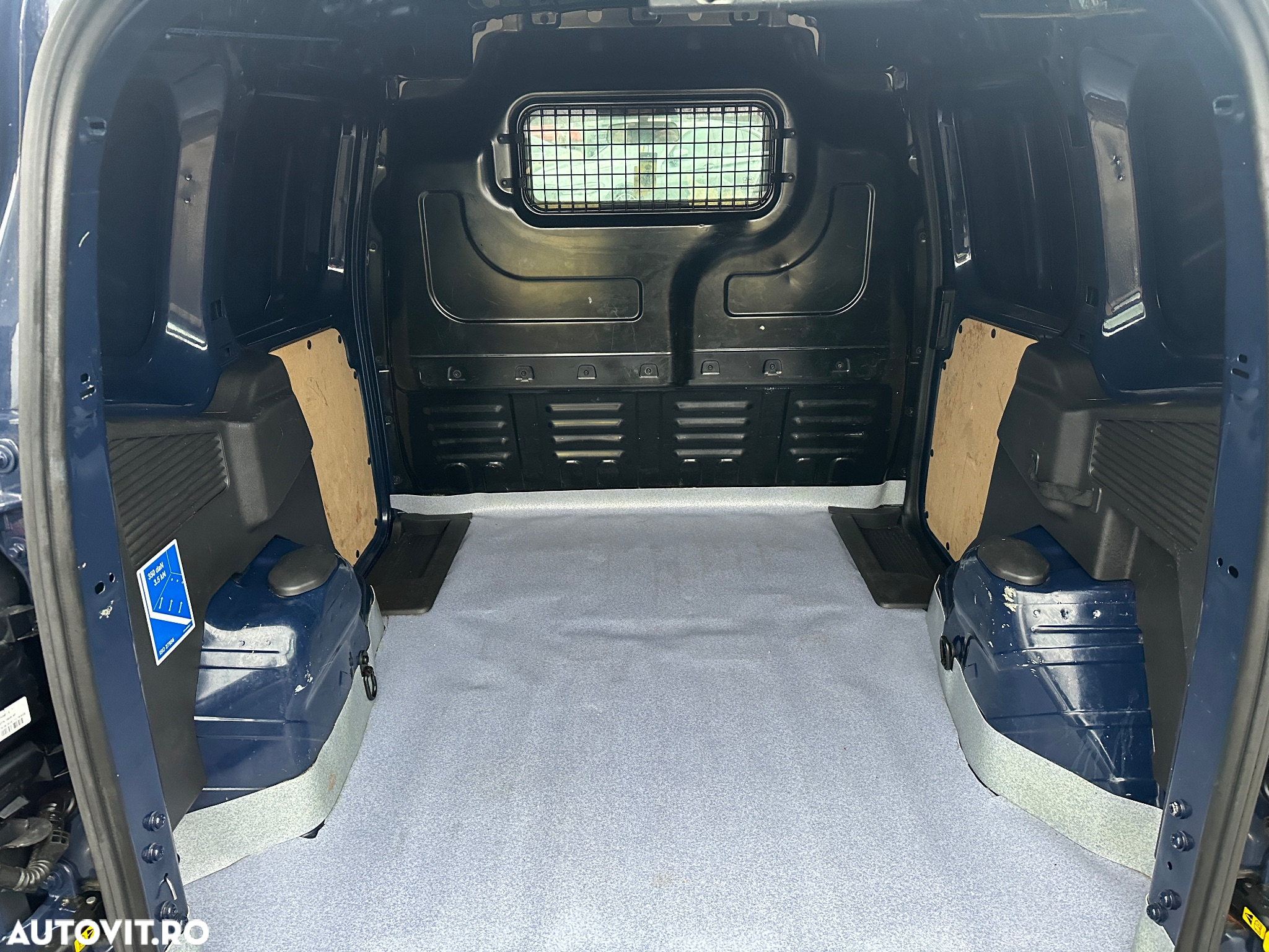 Ford Transit Courier 1.5 TDCi L1 Kombi Commercial Ambiente - 13